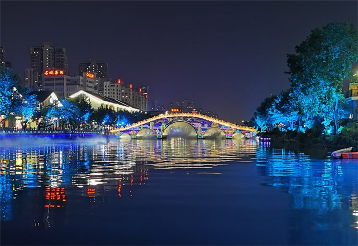 温州塘河夜画.jpg
