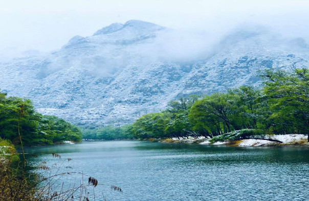 太行赤壁懸流景區(qū).jpg