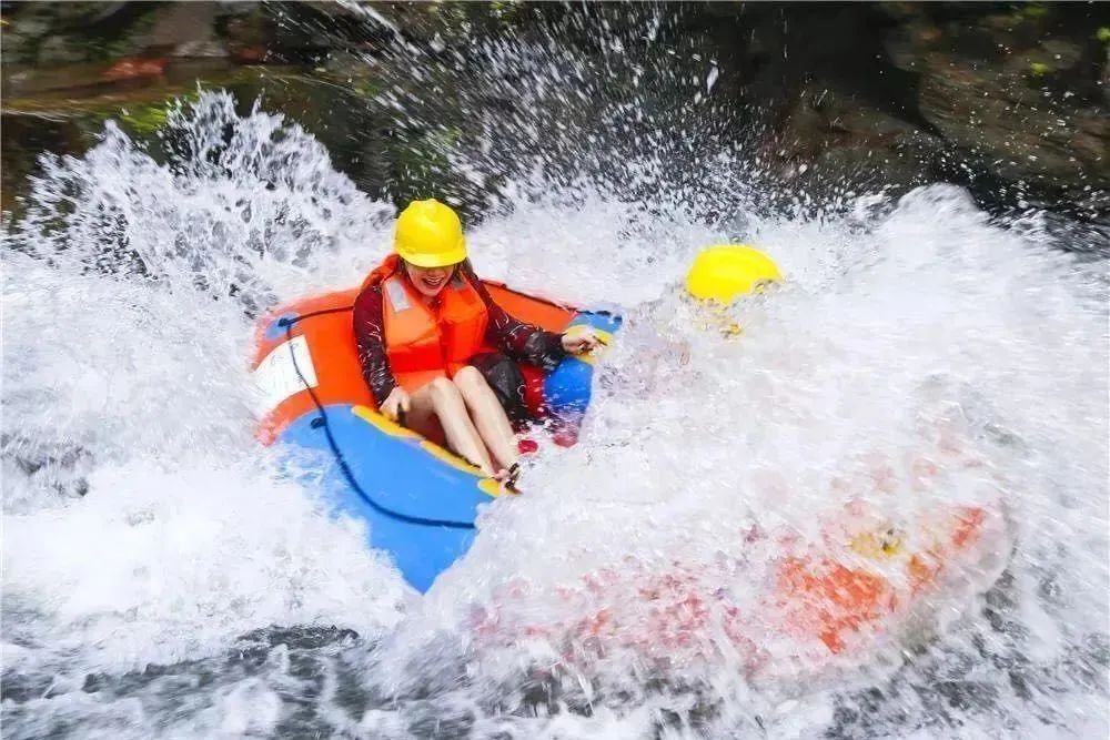 武汉木兰神牛溪峡谷漂流