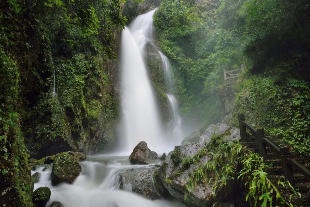 龍門(mén)瀑布景區(qū).jpg