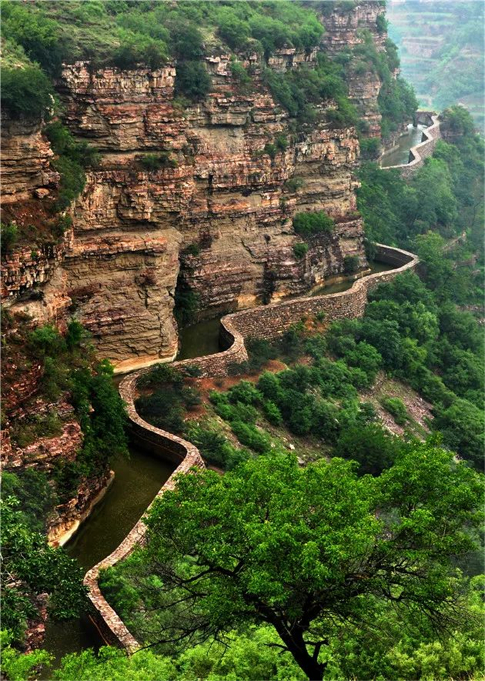 红旗渠分水岭景区图片