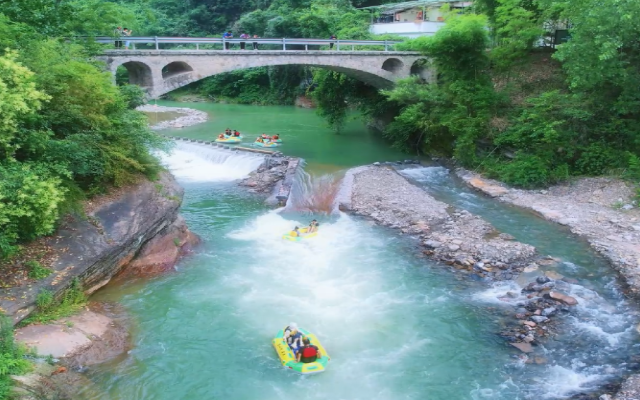 重慶金山湖漂流.png