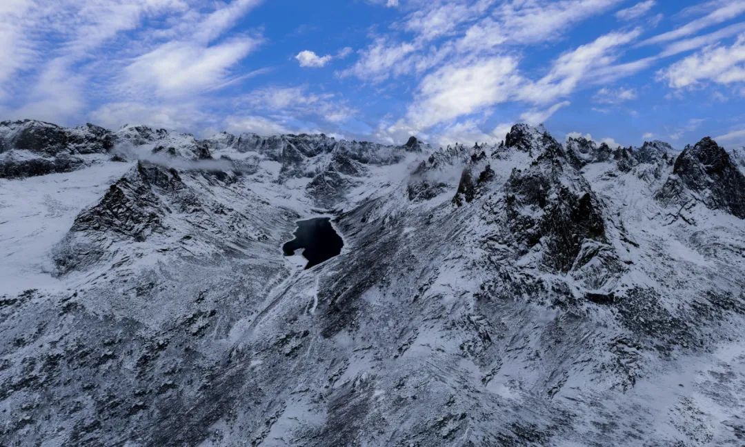 莲宝叶则石头山景区2.jpg