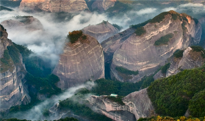 桂林丹霞八角寨景區(qū)