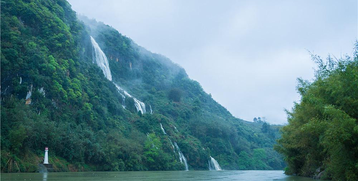 湟川三峡