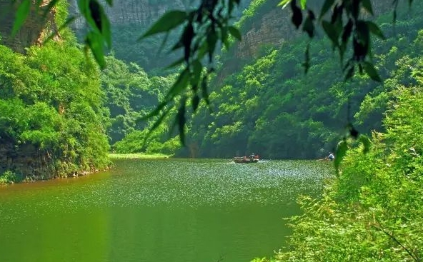 洛陽新安青要山