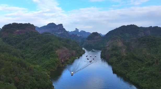 韶關(guān)水上丹霞