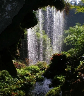 高過河漂流