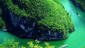 重慶新高湖游船