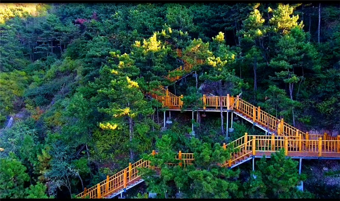 遷西鳳凰山景區(qū)1.jpg