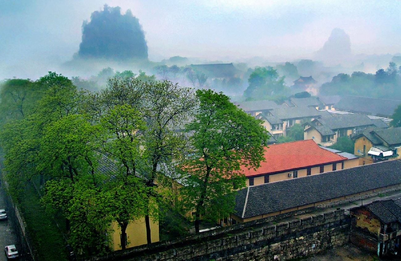 獨秀峰王城景區(qū)