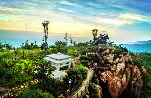 万安山山顶公园1.jpg