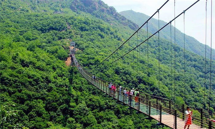 郑州伏羲山小马高原.jpg