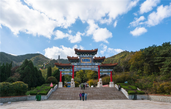 煙臺(tái)塔山風(fēng)景區(qū)3.png