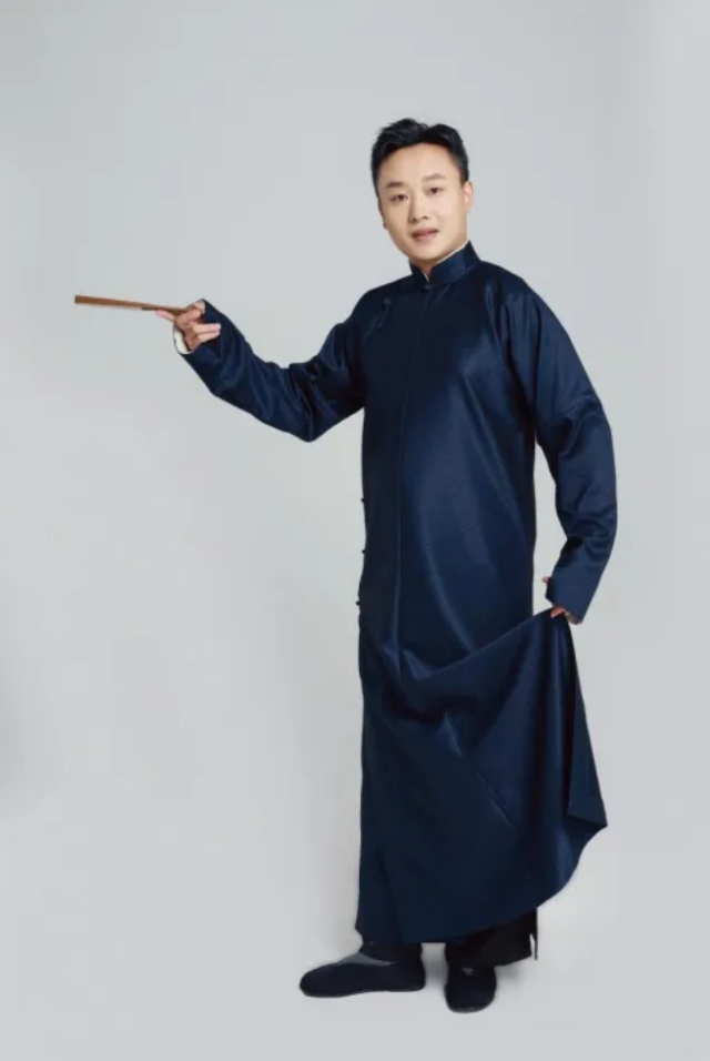 刘鹤春.png
