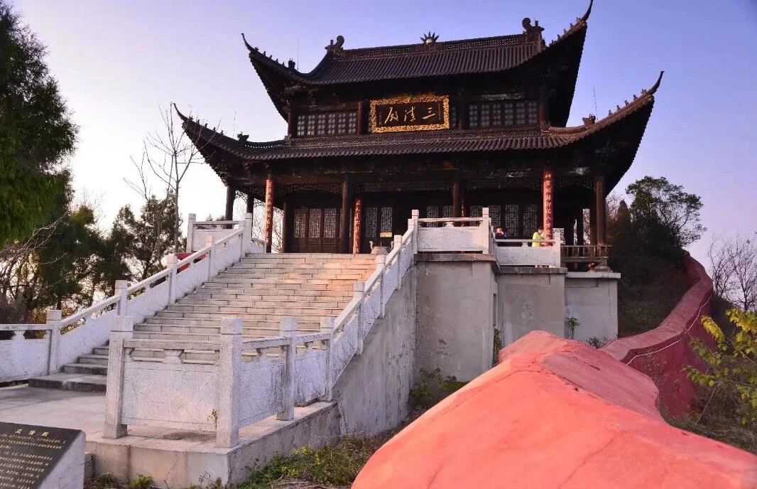 白兆山李白文化旅游區(qū)