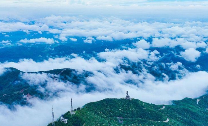 云峰山长情谷旅游景区