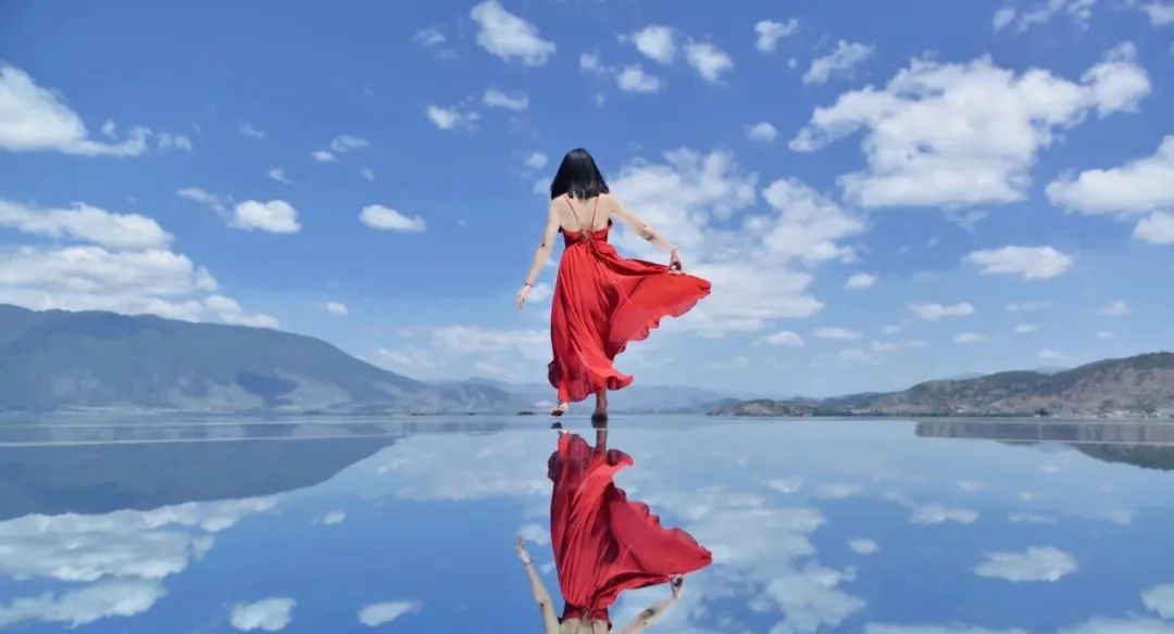 宜賓彩山四季花海