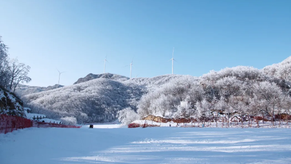 襄陽橫沖國際滑雪場