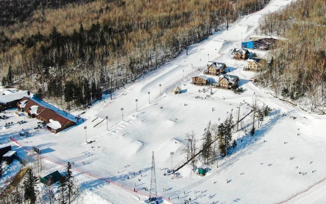 長白山和平滑雪場