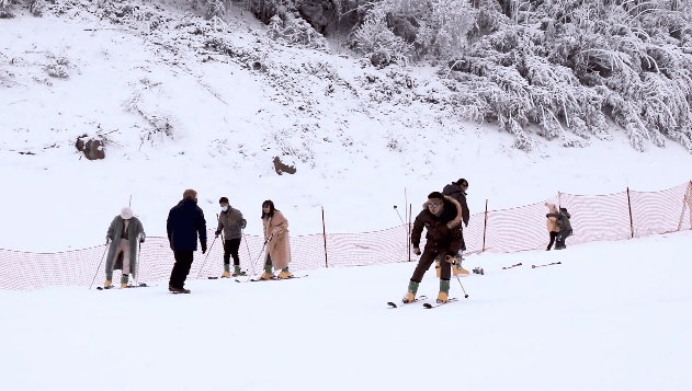 金佛山西坡滑雪場(chǎng)