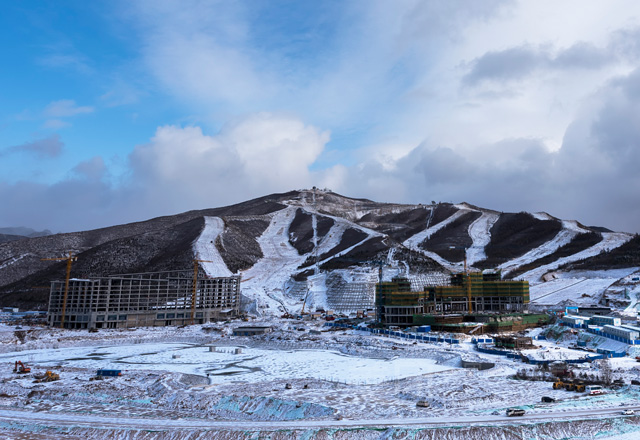 張家口翠云山銀河滑雪場