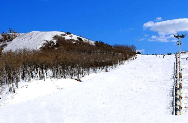 沈陽怪坡國際滑雪場1.jpg