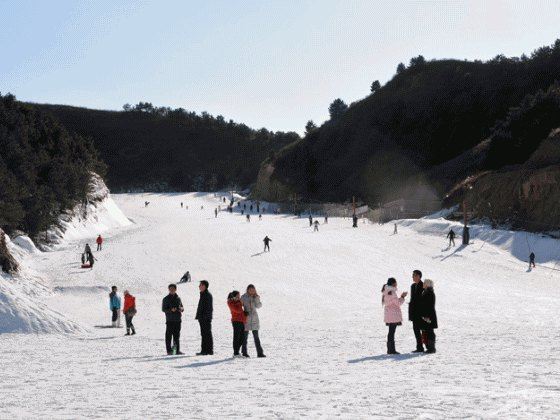 承德元寶山滑雪場(chǎng)