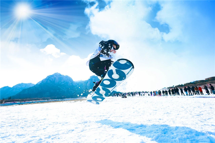 日照五蓮山滑雪場