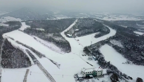 鐵嶺小馬駒滑雪場