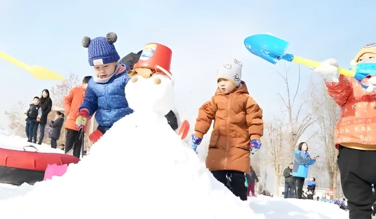 溫榆河公園西部小鎮(zhèn)冰雪樂園2.jpg