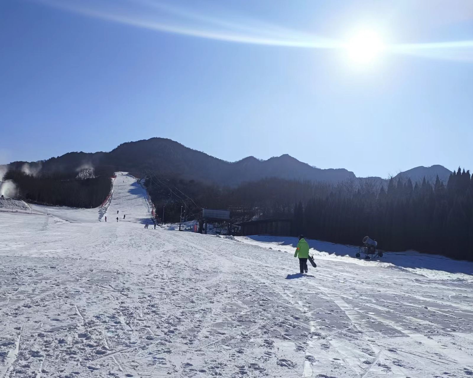 2025大連林海滑雪場開放時間+門票價格+優(yōu)惠政策