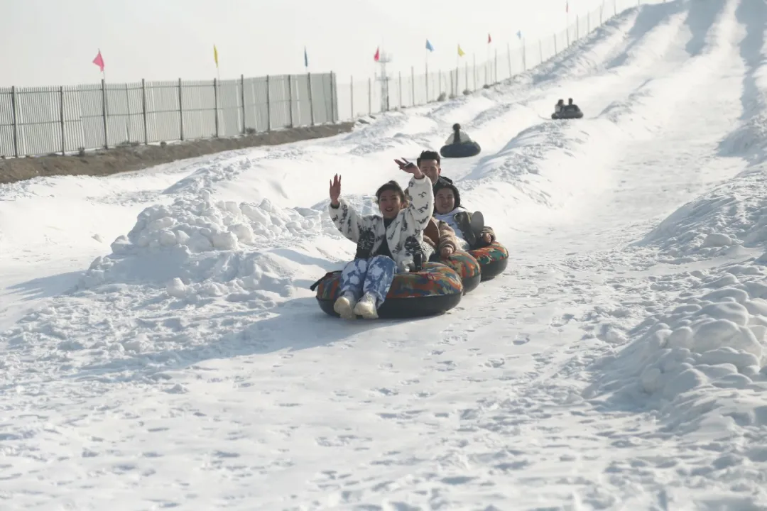 阿克蘇西湖滑雪場(chǎng)