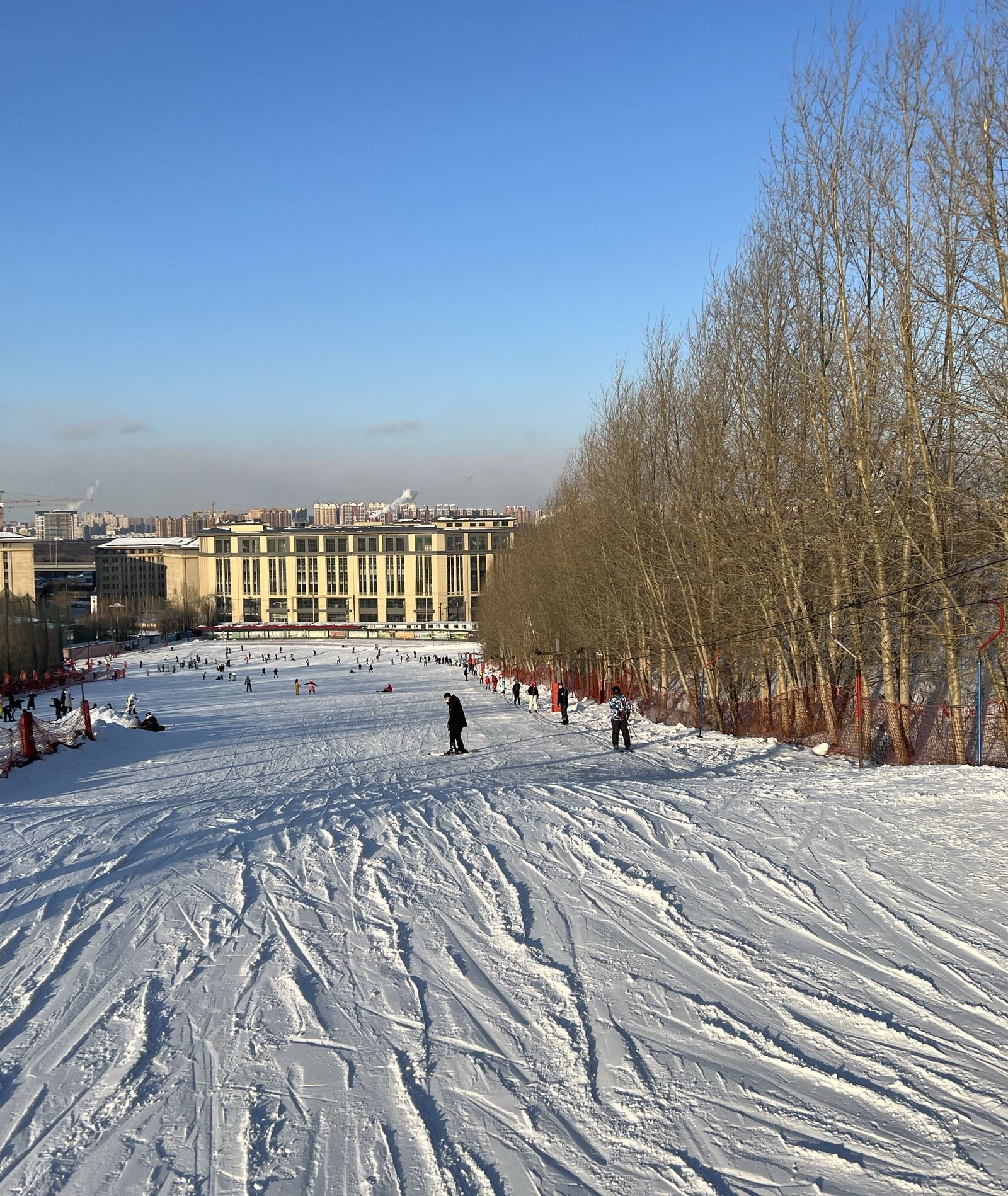 哈爾濱名都滑雪場(chǎng)