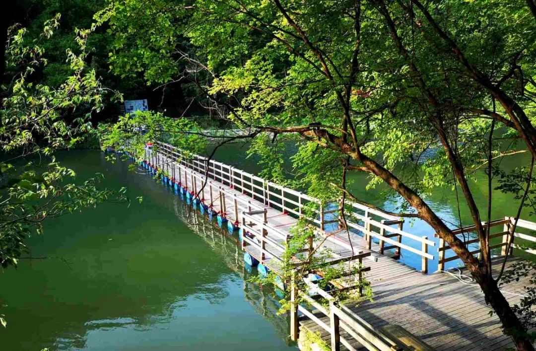 安慶天峽風(fēng)景區(qū)3.jpg