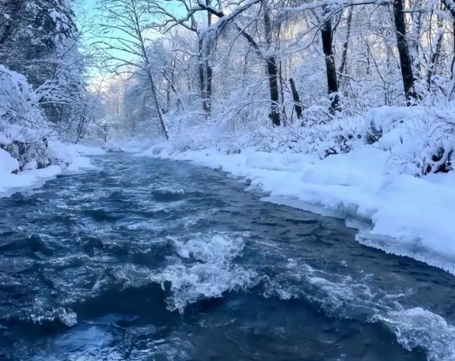 長白山水色漂流