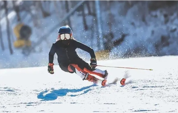 九潤休閑谷國際滑雪場