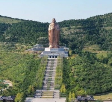 儒源小鎮(zhèn)空中游覽基地