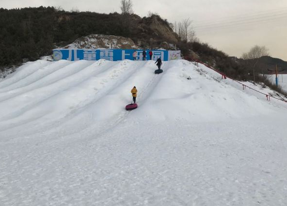 太原曦嶺滑雪場