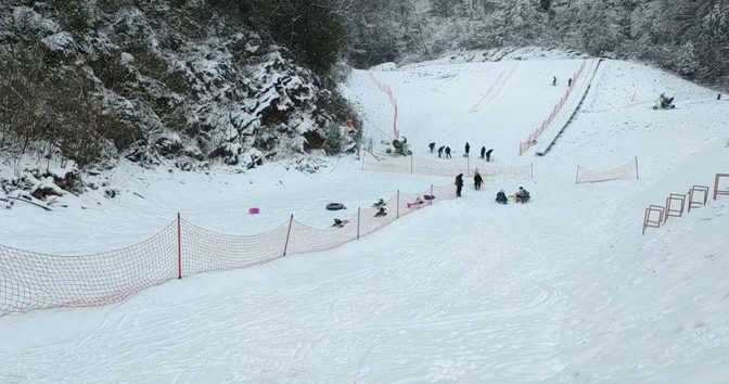 鄭州嵩頂滑雪場(chǎng)