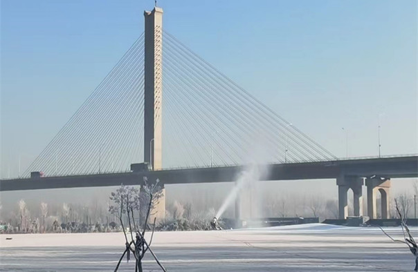 黃河兒童戲雪樂園