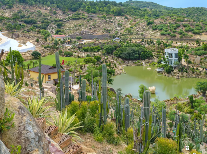 石巖植物園