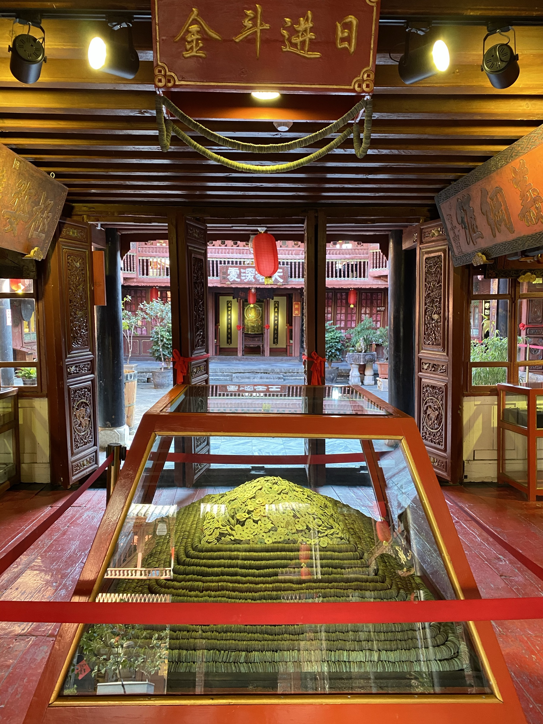 2025嚴(yán)家大院博物館亮點(diǎn)介紹+門票+價(jià)格表+開放時(shí)間