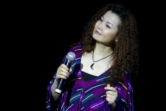 周冰倩深圳演唱會