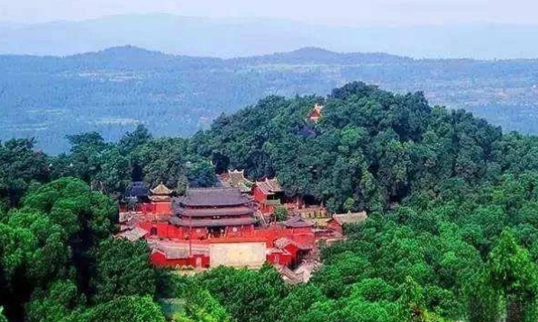 七曲山大廟