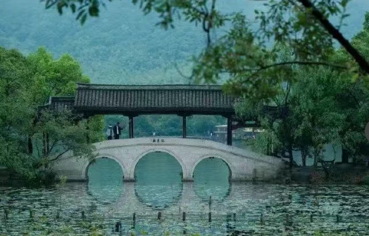 杭州湘湖游船