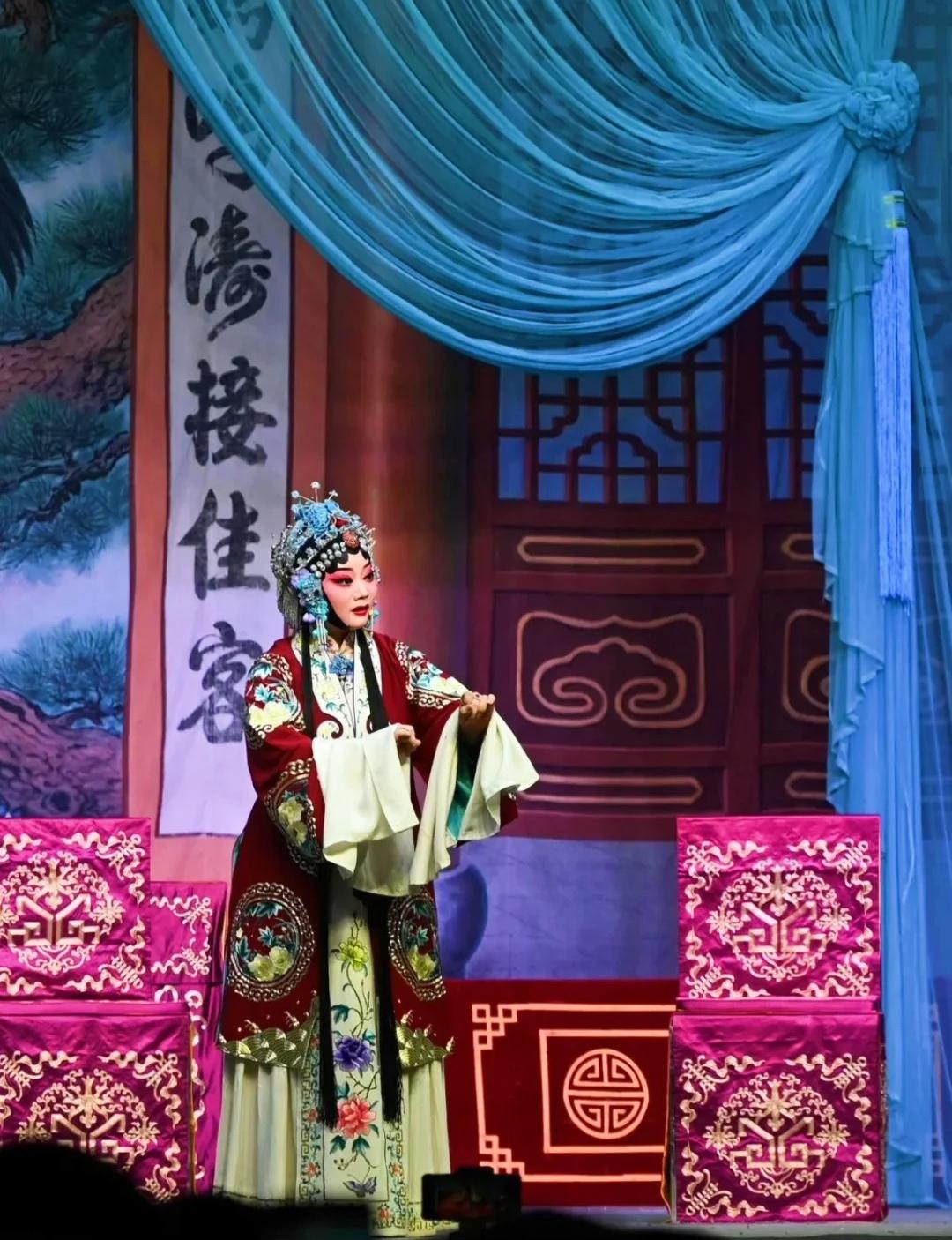 河南血脈覺醒中 _ 豫劇馬派專場巡演_6_紹野演出_來自小紅書網(wǎng)頁版.jpg