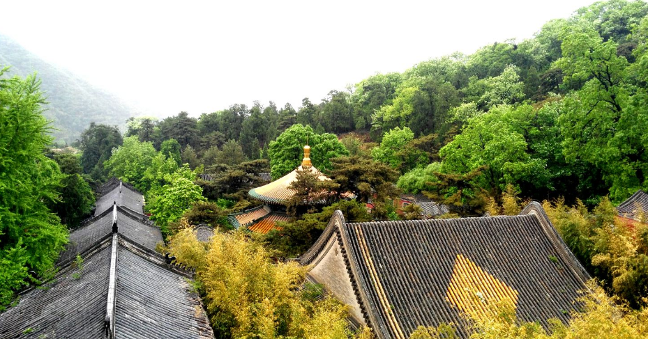 北京潭柘寺