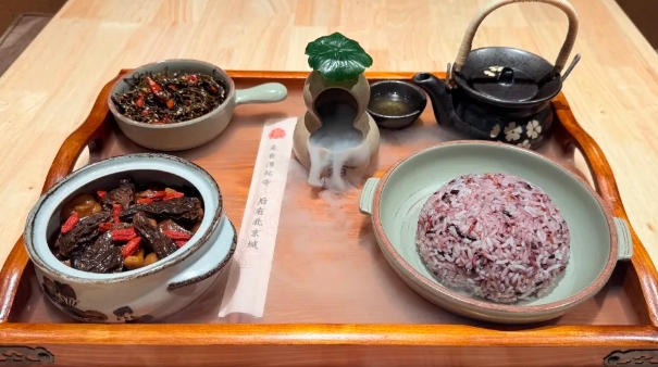 北京潭柘寺