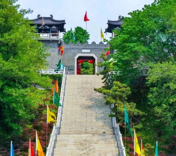 漢廣陵王墓博物館
